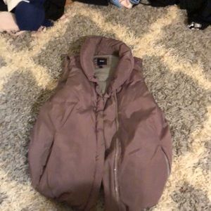 Gap puffed vest